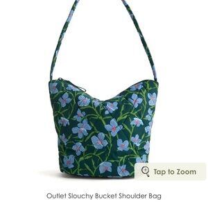 NWOT Vera Bradley outlet slouchy bucket shoulder bag in ultralight.